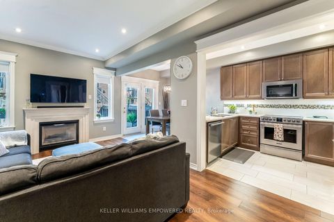 Photo 5 at 372 William Dunn Crescent, Summerhill Estates, Newmarket