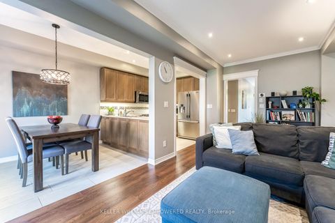 Photo 10 at 372 William Dunn Crescent, Summerhill Estates, Newmarket