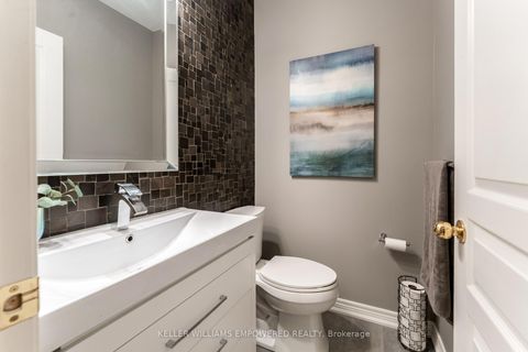 Photo 12 at 372 William Dunn Crescent, Summerhill Estates, Newmarket