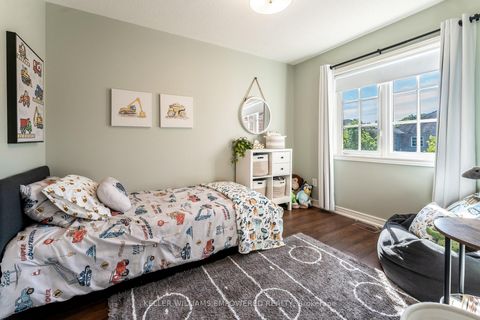 Photo 17 at 372 William Dunn Crescent, Summerhill Estates, Newmarket
