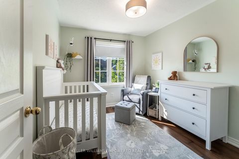 Photo 18 at 372 William Dunn Crescent, Summerhill Estates, Newmarket