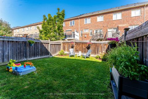 Photo 25 at 372 William Dunn Crescent, Summerhill Estates, Newmarket
