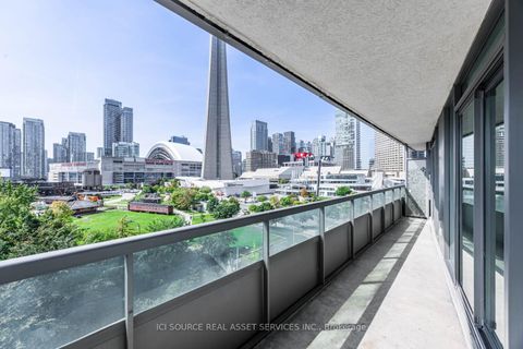 Photo 13 at 808 - 51 Lower Simcoe Street, Waterfront Communities C1, Toronto