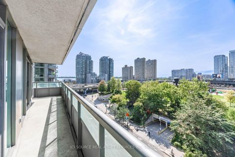 Photo 14 at 808 - 51 Lower Simcoe Street, Waterfront Communities C1, Toronto