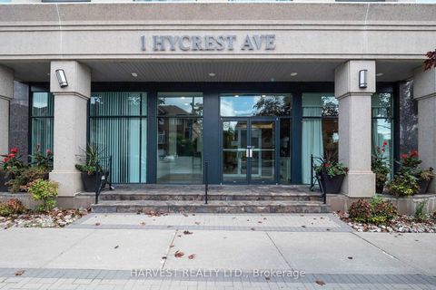Photo 3 at 607 - 1 Hycrest Avenue, Willowdale East, Toronto