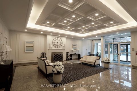Photo 4 at 607 - 1 Hycrest Avenue, Willowdale East, Toronto