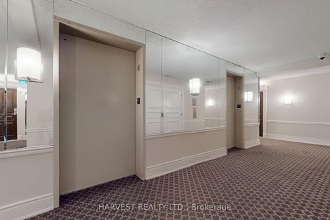 Photo 7 at 607 - 1 Hycrest Avenue, Willowdale East, Toronto