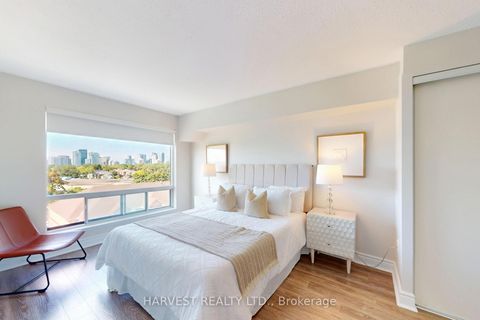 Photo 26 at 607 - 1 Hycrest Avenue, Willowdale East, Toronto
