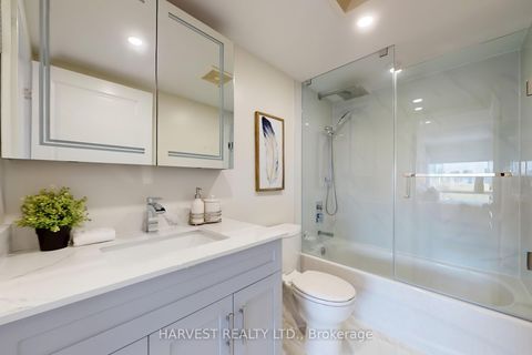 Photo 28 at 607 - 1 Hycrest Avenue, Willowdale East, Toronto