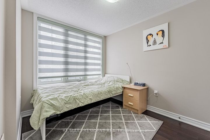 Photo 26 at 10 Shiraz Drive, Wellington, Brampton