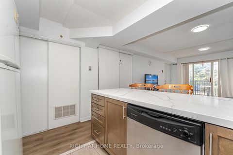 Photo 12 at 2178 - 95 George Appleton Way, CFB, Toronto