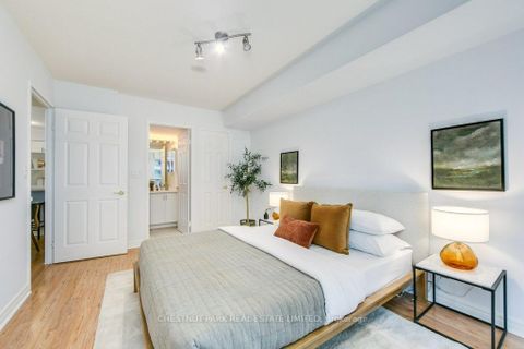 Photo 8 at 307 - 23 Hollywood Avenue, Willowdale East, Toronto
