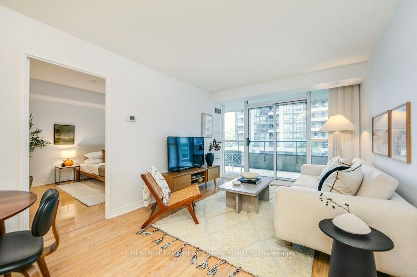 307 - 23 Hollywood Avenue, Willowdale East, Toronto 