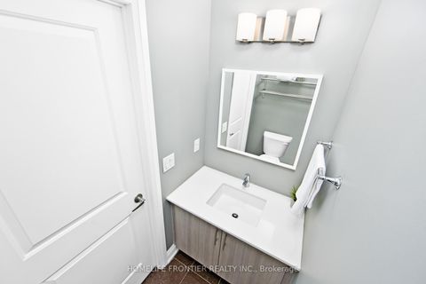 Photo 9 at 216 - 12 Woodstream Boulevard, Vaughan Grove, Vaughan