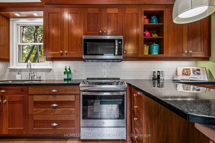 Photo 11 at 24 Taylor Drive, East York, Toronto