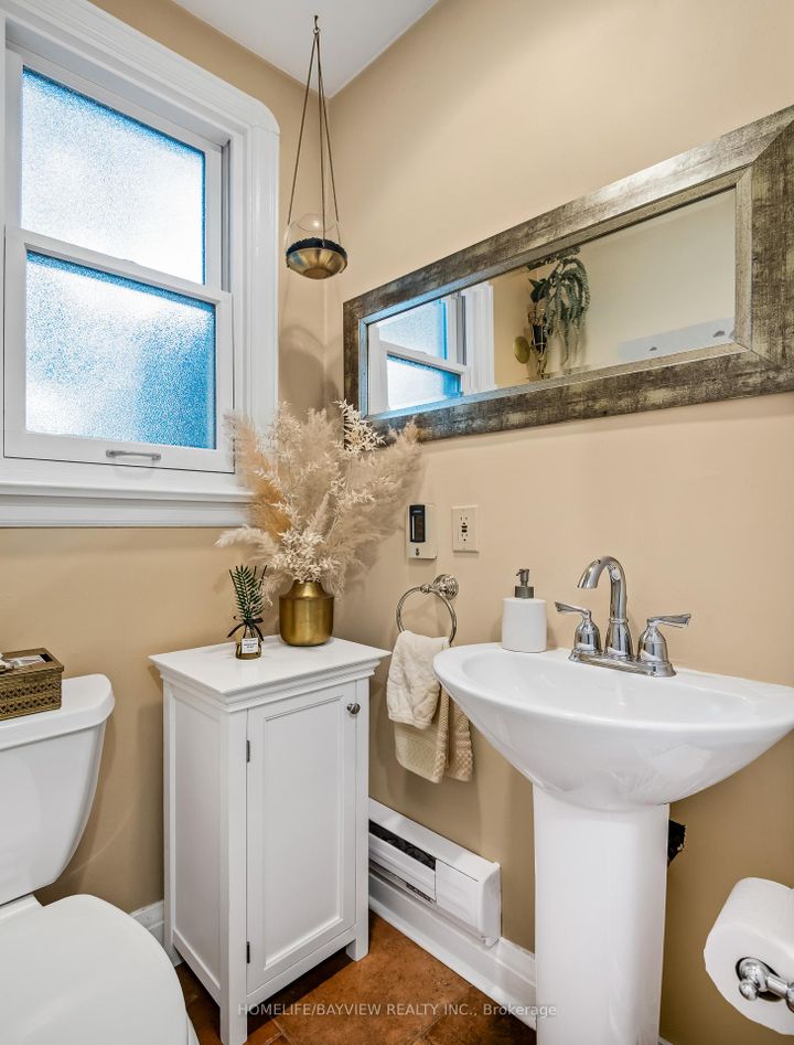 Photo 13 at 24 Taylor Drive, East York, Toronto