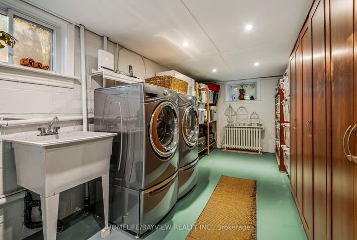 Photo 30 at 24 Taylor Drive, East York, Toronto