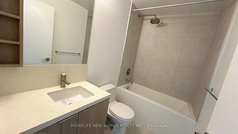 Photo 13 at 1621 - 2020 Bathurst Street, Cedarvale, Toronto