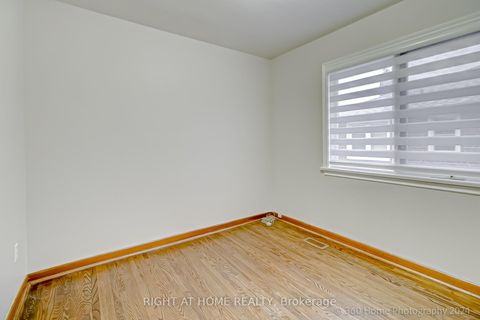 Photo 16 at 19 Martini Drive, Amesbury, Toronto