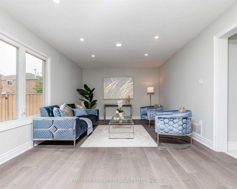 Photo 12 at 49 Bluenose Crescent, Highland Creek, Toronto
