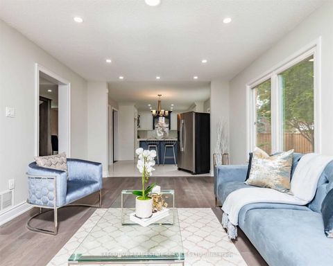 Photo 13 at 49 Bluenose Crescent, Highland Creek, Toronto