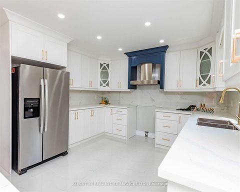 Photo 17 at 49 Bluenose Crescent, Highland Creek, Toronto