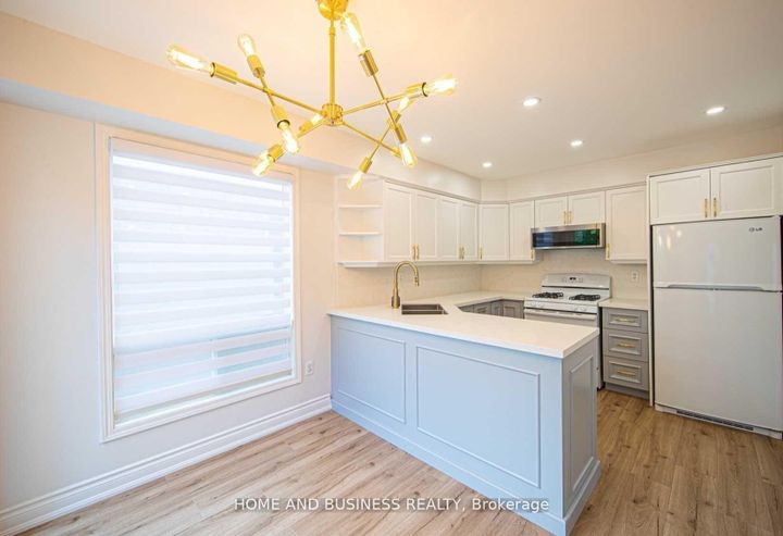 Photo 8 at 5013 Kempling Lane, Orchard, Burlington