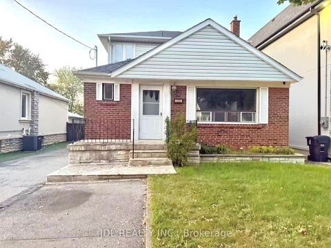 Photo 0 at 132 Edgecroft Road, Queensway, Toronto