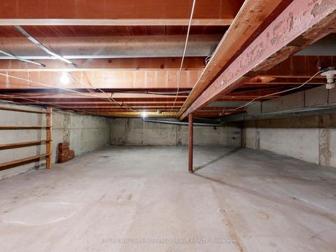 Photo 34 at 70 Crossbow Crescent, Pleasant View, Toronto