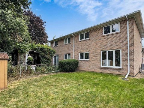 Photo 36 at 70 Crossbow Crescent, Pleasant View, Toronto