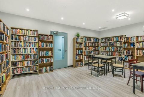 Photo 11 at 2105 - 40 Homewood Avenue, South St. James Town, Toronto