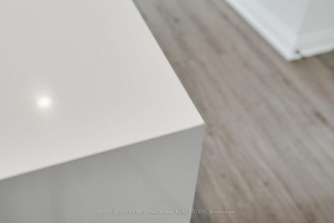 Photo 9 at 404 - 681 Yonge Street, Painswick South, Barrie