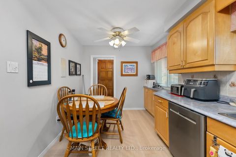 Photo 4 at 46 Jarwick Drive, Woburn, Toronto