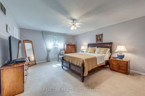 Photo 30 at 2082 Laurelwood Drive, WC Wedgewood Creek, Oakville