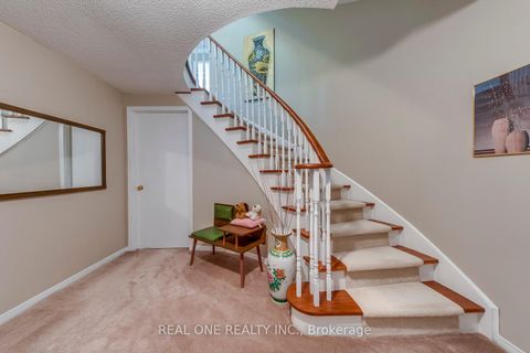 Photo 41 at 2082 Laurelwood Drive, WC Wedgewood Creek, Oakville