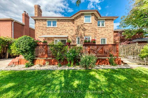 Photo 47 at 2082 Laurelwood Drive, WC Wedgewood Creek, Oakville