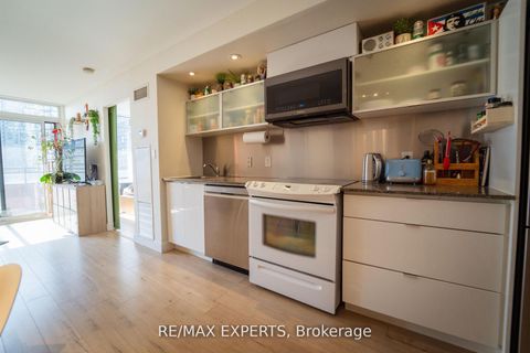 Photo 6 at 1223 - 4K Spadina Avenue, Waterfront Communities C1, Toronto