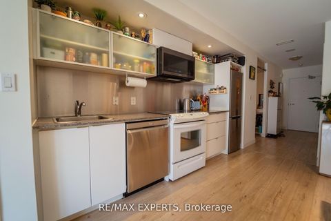 Photo 7 at 1223 - 4K Spadina Avenue, Waterfront Communities C1, Toronto