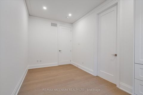 Photo 32 at 31 St.Gaspar's Court, Humber Summit, Toronto