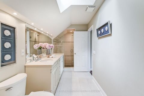 Photo 23 at 15 - 8038 Yonge Street, Uplands, Vaughan