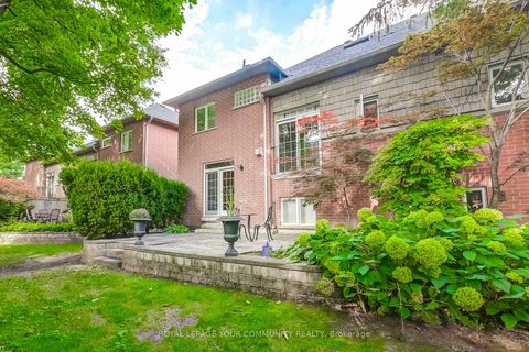 Photo 32 at 15 - 8038 Yonge Street, Uplands, Vaughan