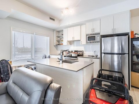 Photo 13 at 116 - 155 Downsview Park Boulevard, CFB, Toronto