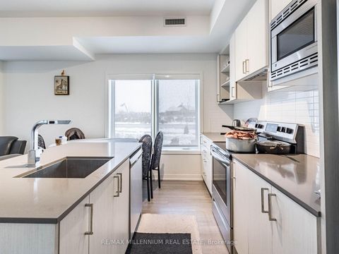 Photo 16 at 116 - 155 Downsview Park Boulevard, CFB, Toronto