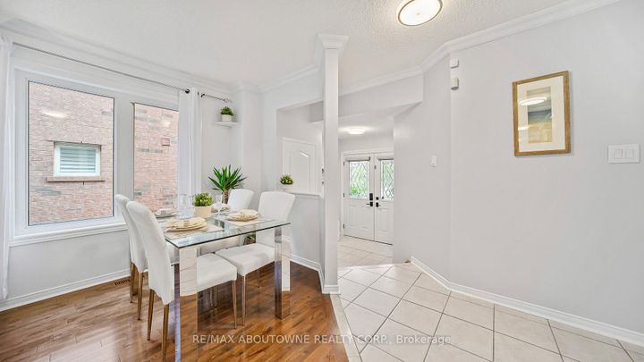 Photo 7 at 3153 Baron Drive, Churchill Meadows, Mississauga