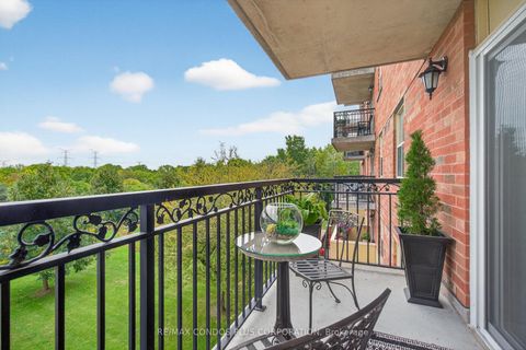 Photo 27 at 317 - 7373 MARTIN GROVE Road, Vaughan Grove, Vaughan