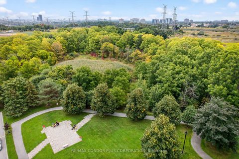 Photo 36 at 317 - 7373 MARTIN GROVE Road, Vaughan Grove, Vaughan