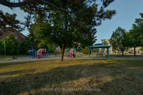 Photo 22 at 48 Case Ootes Drive, Victoria Village, Toronto