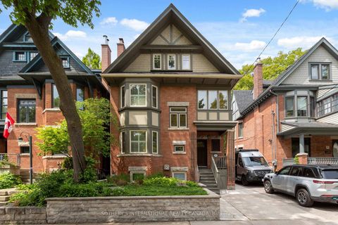 Photo 4 at 52 Nina Street, Casa Loma, Toronto Photo 4 at 52 Nina Street, Casa Loma, Toronto