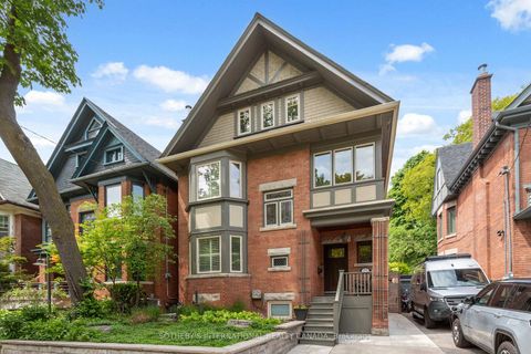 Photo 5 at 52 Nina Street, Casa Loma, Toronto Photo 5 at 52 Nina Street, Casa Loma, Toronto