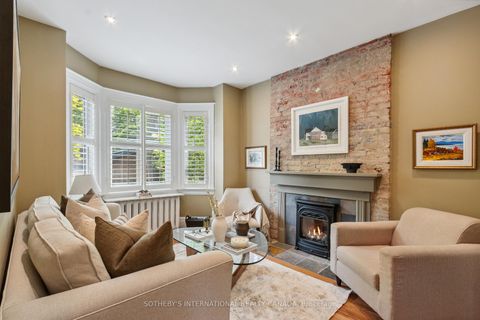 Photo 9 at 52 Nina Street, Casa Loma, Toronto Photo 9 at 52 Nina Street, Casa Loma, Toronto